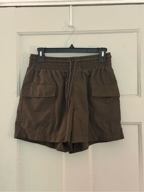 Old Navy Olive Green Cargo Drawstring Shorts